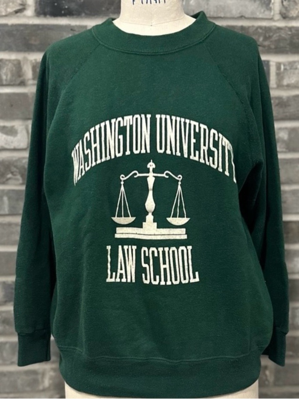 Vintage Velva Sheen Washington University Law School Crewneck USA Sweatshirt M